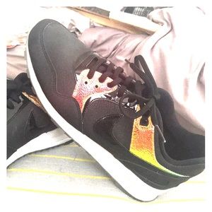Nike Air Pegasus 89 (Black&Gold) SIZE 7.5